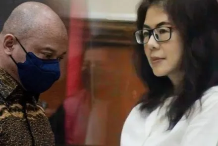 Teddy Minahasa dan saksi mahkota Linda Pujiastuti alias Anita dalam kasus narkoba.(ist)